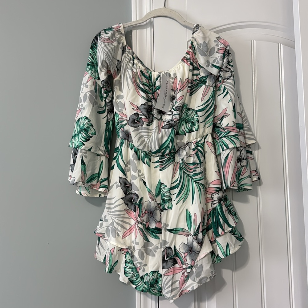 NanaMacs Jet To The Tropics Romper (Ivory/Green Multi) SMALL - Picture 7 of 9